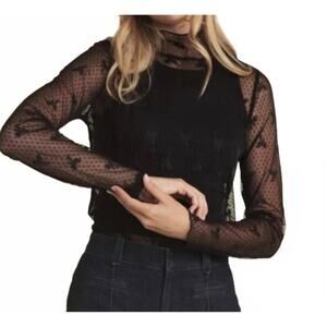 NEW CORE IN FASHION bow print sheer lace top in black